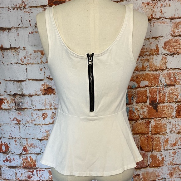 Express white peplum tank top zip back medium - Picture 3 of 7